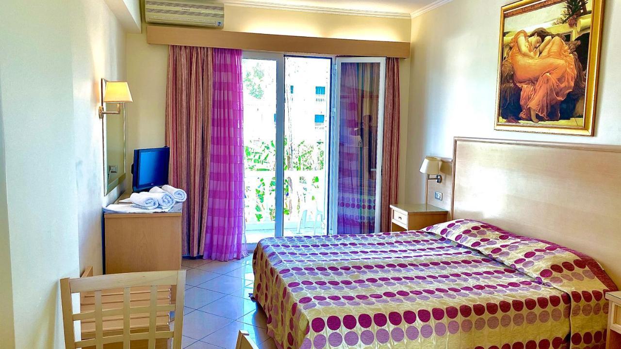 טסיליבי Marietta Boutique Apts מראה חיצוני תמונה