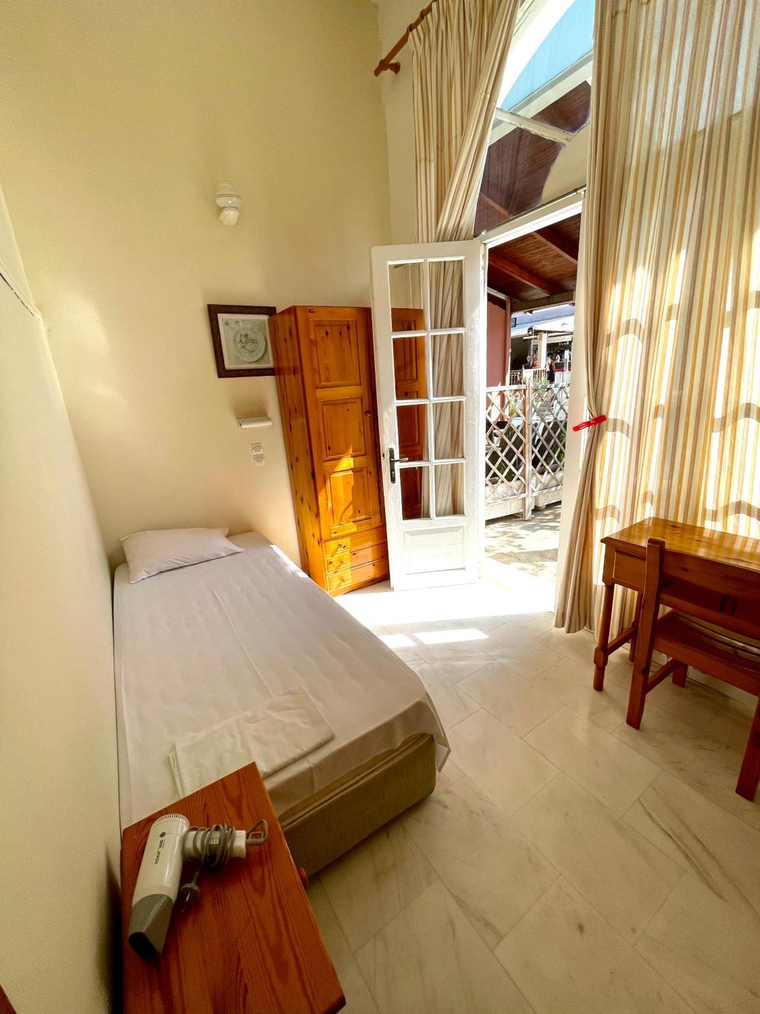 טסיליבי Marietta Boutique Apts מראה חיצוני תמונה